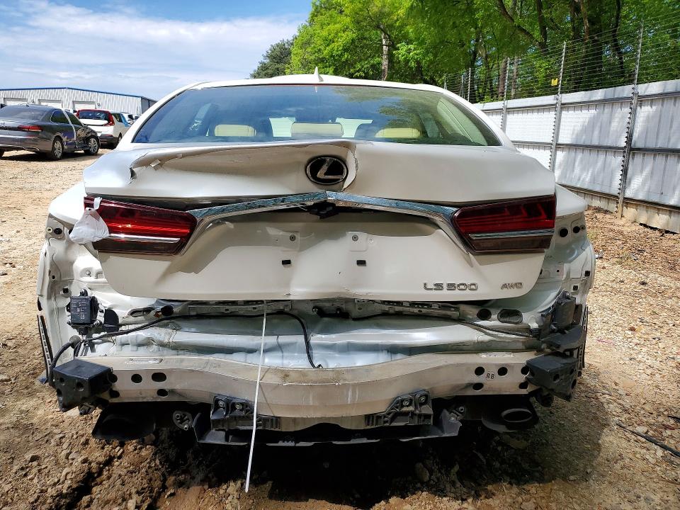 Продажа на аукционе авто 2018 Lexus Ls 500, vin: JTHC51FFXJ5005368, номер лота: 49296826