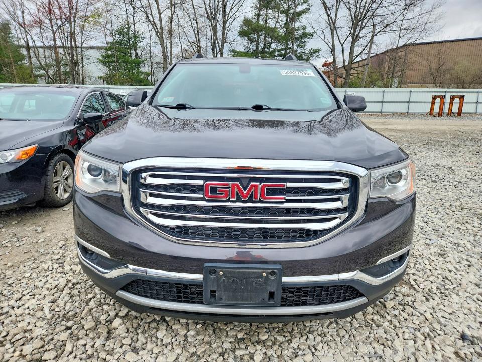 50927596 :رقم المزاد ، 1GKKNULS4HZ312557 vin ، 2017 Gmc Acadia مزاد بيع