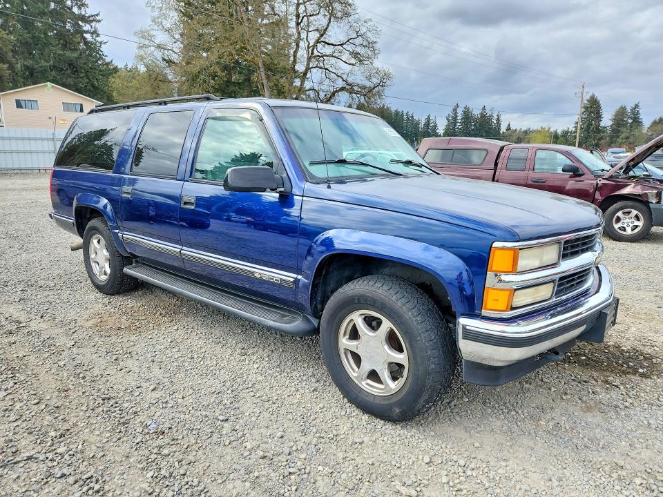 Aukcja sprzedaży 1998 Chevrolet Suburban, vin: 1GNFK16R3WJ315384, numer aukcji: 51660626