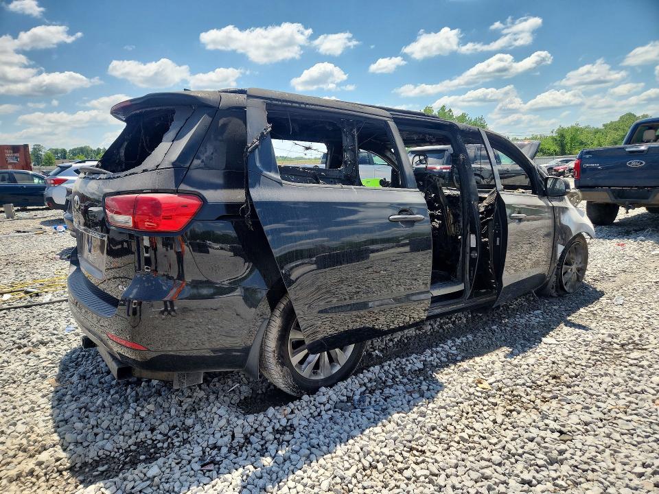 Продажа на аукционе авто 2015 Kia Sedona, vin: KNDMC5C13F6025054, номер лота: 50111416