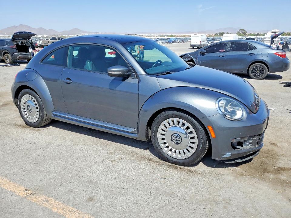 Auction sale of the 2014 Volkswagen Beetle, vin: 3VWJP7AT9EM620638, lot number: 50683296