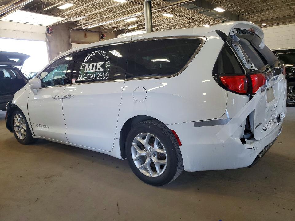 2018 Chrysler Pacifica მანქანა იყიდება აუქციონზე, vin: 2C4RC1FG8JR117356, აუქციონის ნომერი: 50996806