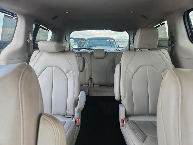 Продажа на аукционе авто 2017 Chrysler Pacifica, vin: 2C4RC1BG9HR553391, номер лота: 51190056