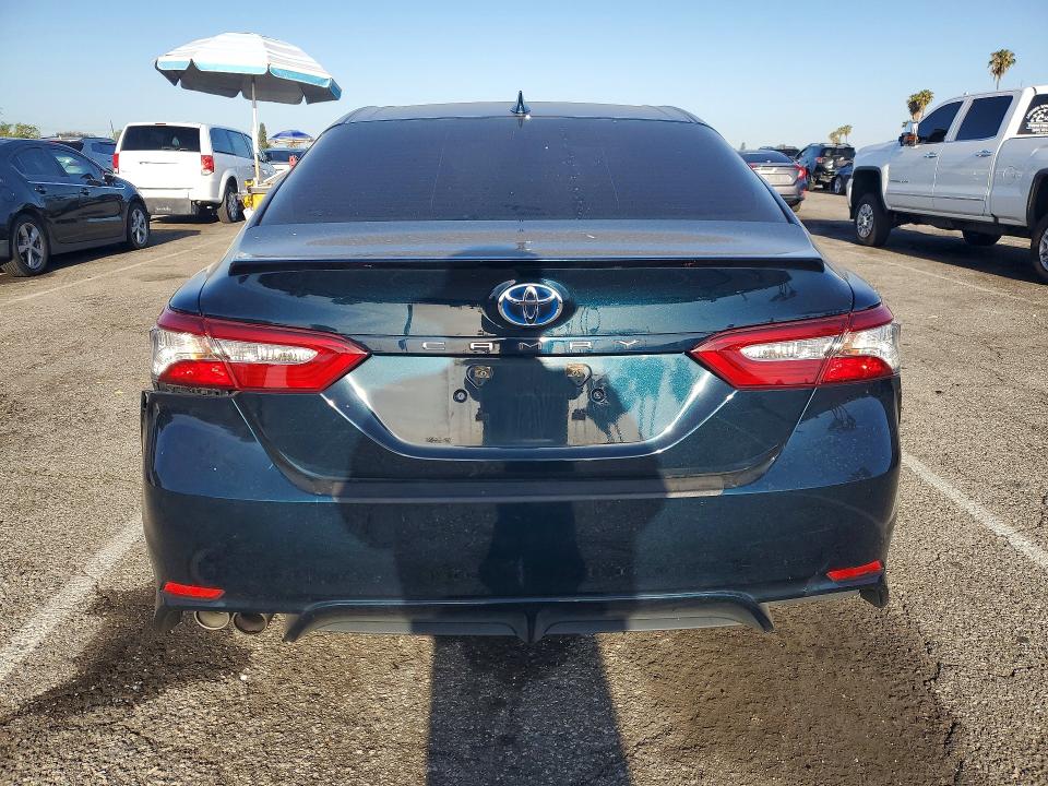 51273986 :رقم المزاد ، 4T1B21HK9KU012718 vin ، 2019 Toyota Camry Hybrid مزاد بيع