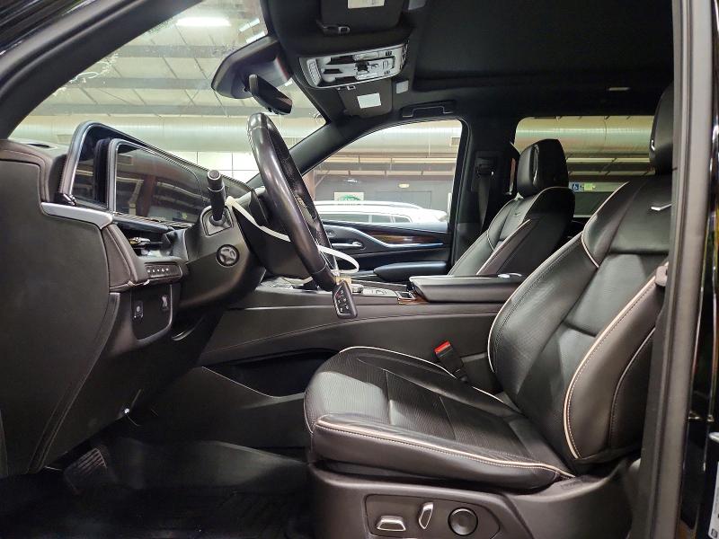 51264596 :رقم المزاد ، 1GYS4KKL1NR338990 vin ، 2022 Cadillac Escalade مزاد بيع