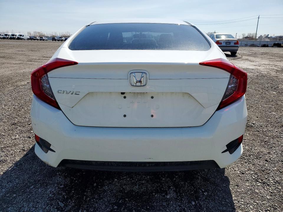 Продажа на аукционе авто 2018 Honda Civic Lx 4dr, vin: 2HGFC2F58JH026084, номер лота: 46764086