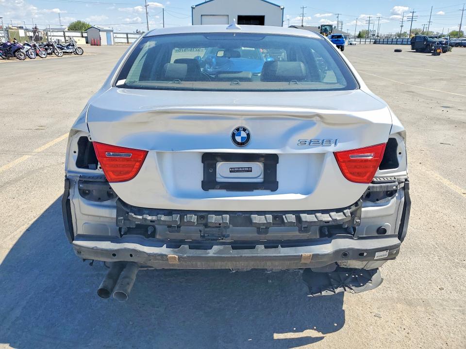 52167676 :رقم المزاد ، WBAPK5G55BNN80193 vin ، 2011 Bmw 328 مزاد بيع