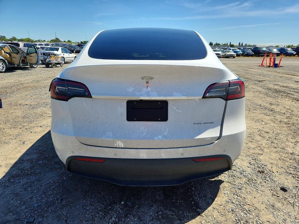 Продаж на аукціоні авто 2022 Tesla Model Y, vin: 7SAYGDEE0NF360486, номер лоту: 50885866