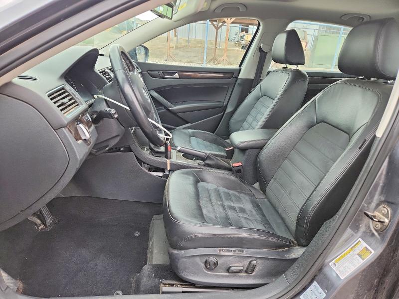 49500916 :رقم المزاد ، 1VWCN7A37EC048260 vin ، 2014 Volkswagen Passat مزاد بيع