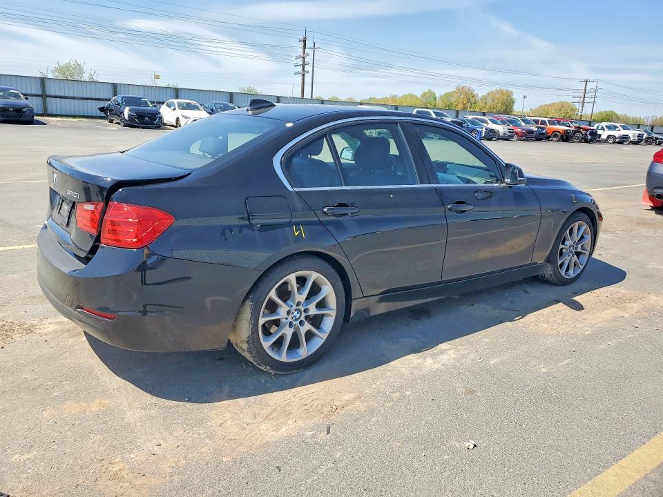 2015 Bmw 320 მანქანა იყიდება აუქციონზე, vin: WBA3B1G51FNT04476, აუქციონის ნომერი: 50695116
