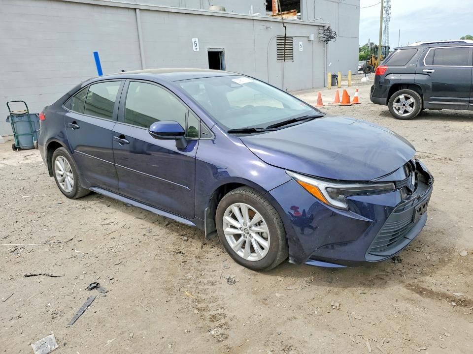 50061116 :رقم المزاد ، JTDBCMFE0RJ034148 vin ، 2024 Toyota Corolla Hybrid مزاد بيع
