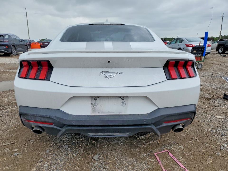 Продаж на аукціоні авто 2024 Ford Mustang 2 Door Coupe, vin: 1FA6P8TH6R5117674, номер лоту: 49786876