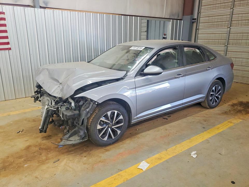 51073816 :رقم المزاد ، 3VW5X7BU3SM022825 vin ، 2025 Volkswagen Jetta مزاد بيع