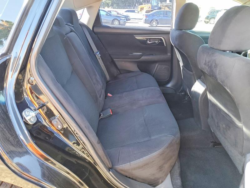 2014 Nissan Altima მანქანა იყიდება აუქციონზე, vin: 1N4AL3AP4EN379710, აუქციონის ნომერი: 49326476