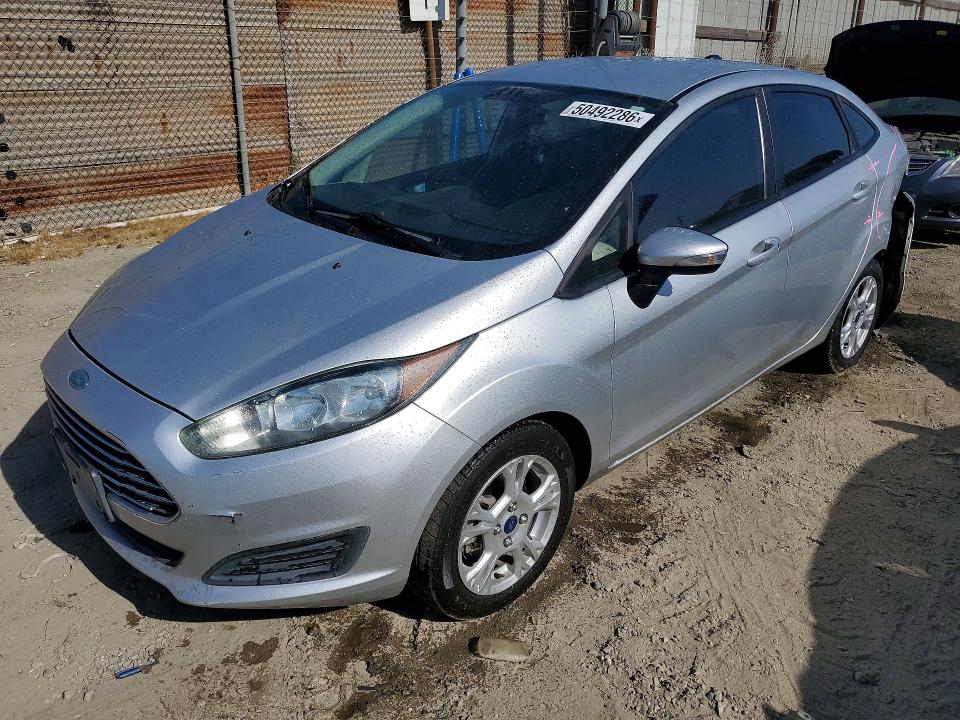2015 Ford Fiesta მანქანა იყიდება აუქციონზე, vin: 3FADP4BJXFM111712, აუქციონის ნომერი: 50492286