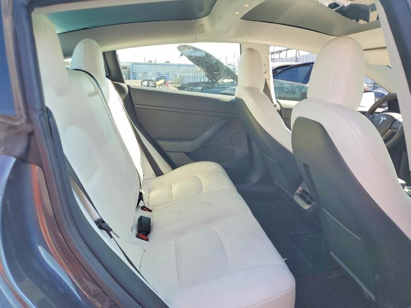 49460446 :رقم المزاد ، 5YJ3E1EB9NF201757 vin ، 2022 Tesla Model 3 مزاد بيع