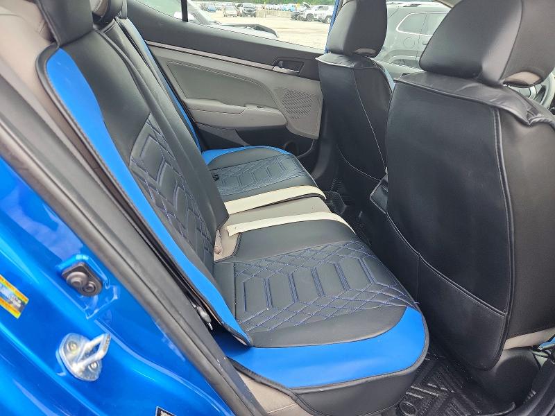 51988786 :رقم المزاد ، 5NPD84LFXJH309075 vin ، 2018 Hyundai Elantra مزاد بيع