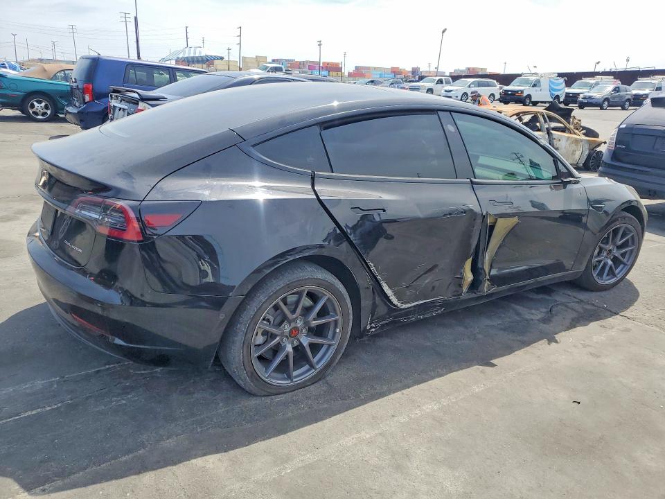 Продажа на аукционе авто 2021 Tesla Model 3, vin: 5YJ3E1EB8MF089547, номер лота: 49428236