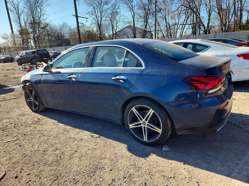 48749956 :رقم المزاد ، W1K3G4FB9LW047334 vin ، 2020 Mercedes-benz A مزاد بيع