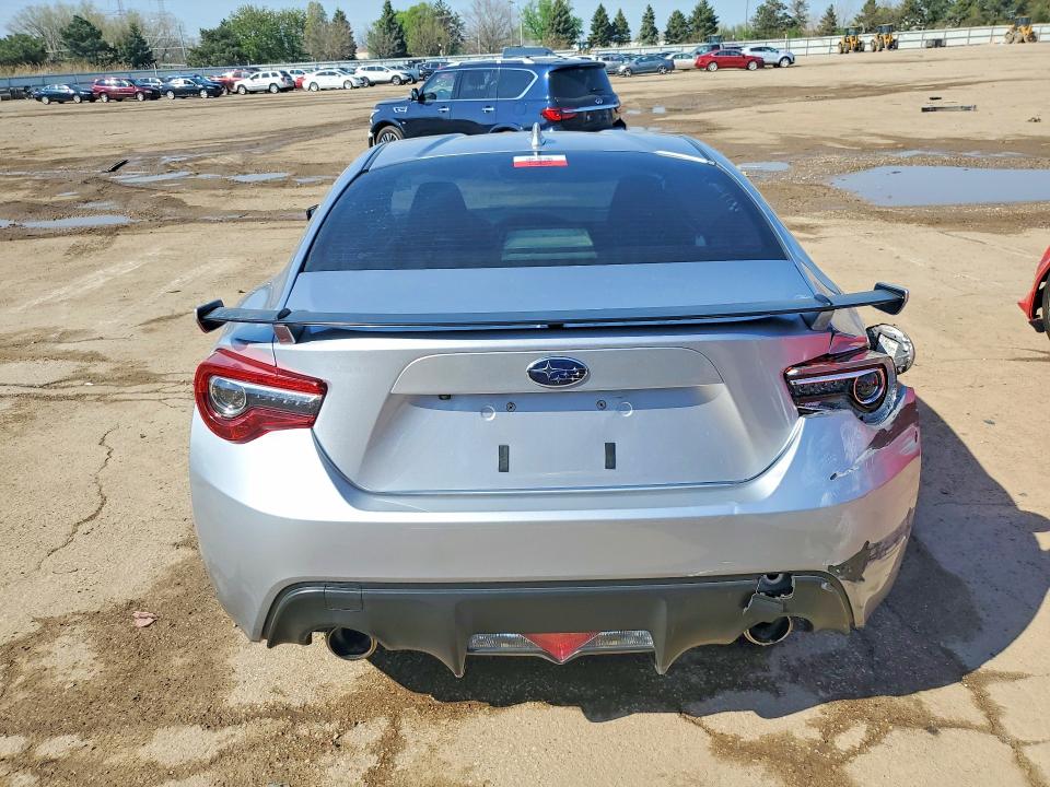 50743476 :رقم المزاد ، JF1ZCAC17J8602217 vin ، 2018 Subaru Brz مزاد بيع