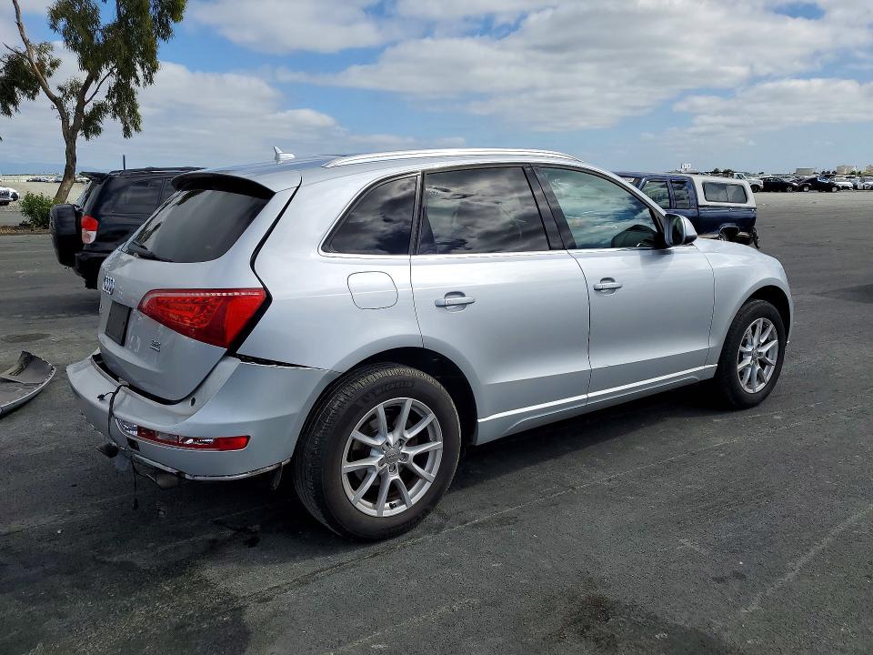 50004256 :رقم المزاد ، WA1LKAFP8AA099710 vin ، 2010 Audi Q5 مزاد بيع