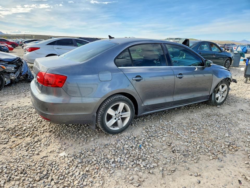 2012 Volkswagen Jetta მანქანა იყიდება აუქციონზე, vin: 3VWLL7AJ4CM404003, აუქციონის ნომერი: 48992926