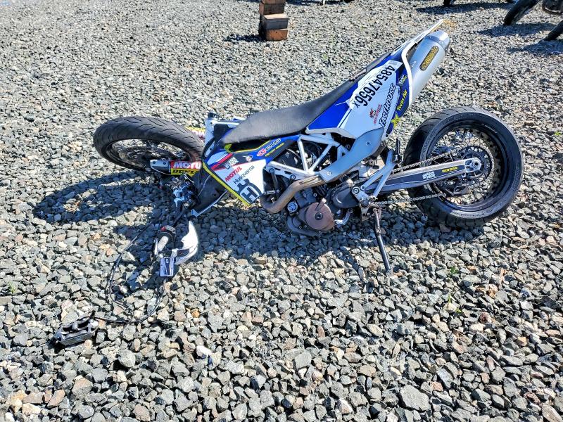 Продажа на аукционе авто 2016 Husqvarna Supermoto 701, vin: VBKUST407GM784167, номер лота: 48547656