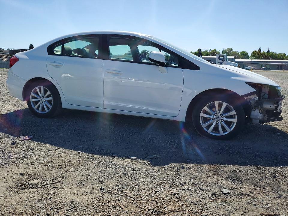 51003016 :رقم المزاد ، 19XFB2F81CE318749 vin ، 2012 Honda Civic مزاد بيع