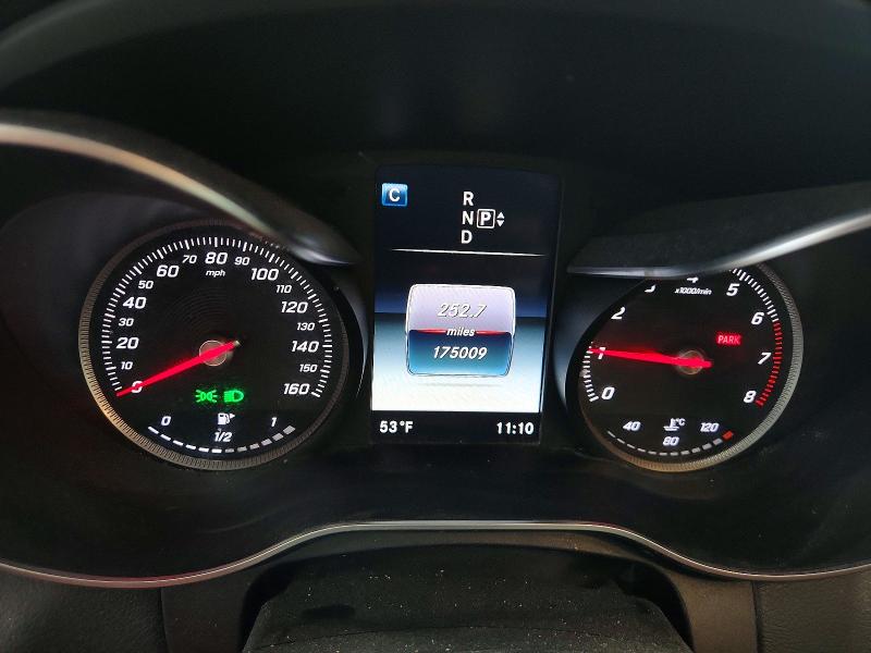 50504896 :رقم المزاد ، 55SWF4KB5FU017240 vin ، 2015 Mercedes-benz C مزاد بيع