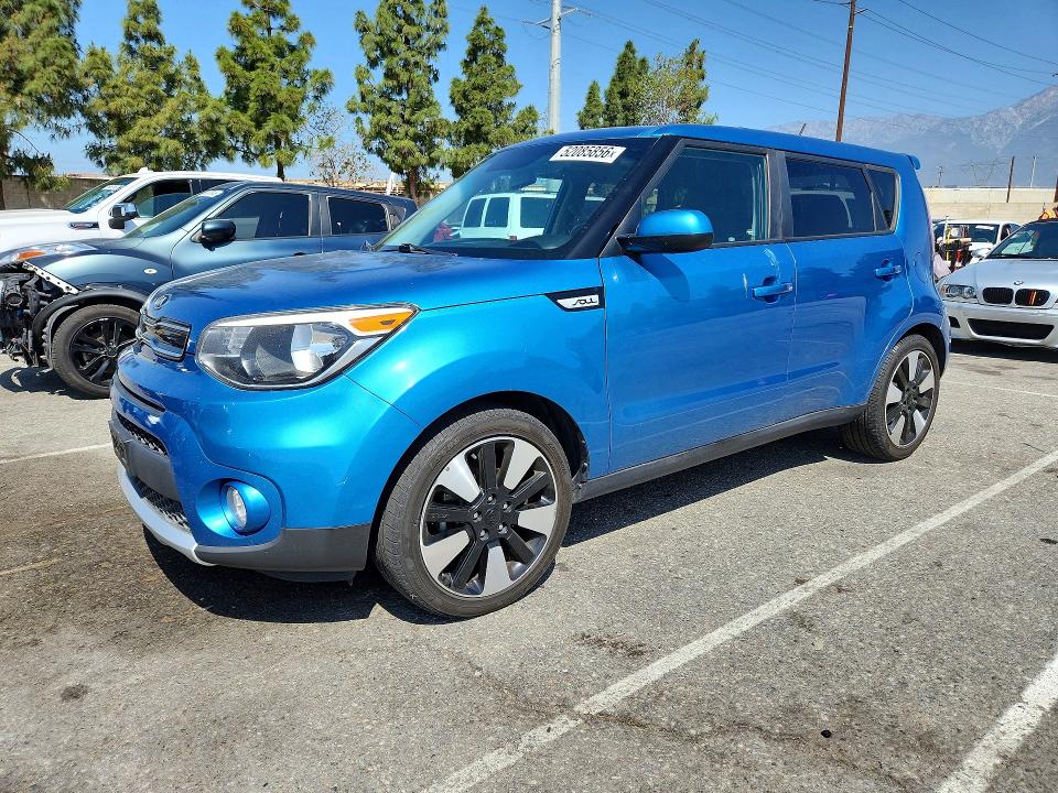 2018 Kia Soul მანქანა იყიდება აუქციონზე, vin: KNDJP3A54J7559796, აუქციონის ნომერი: 52085856