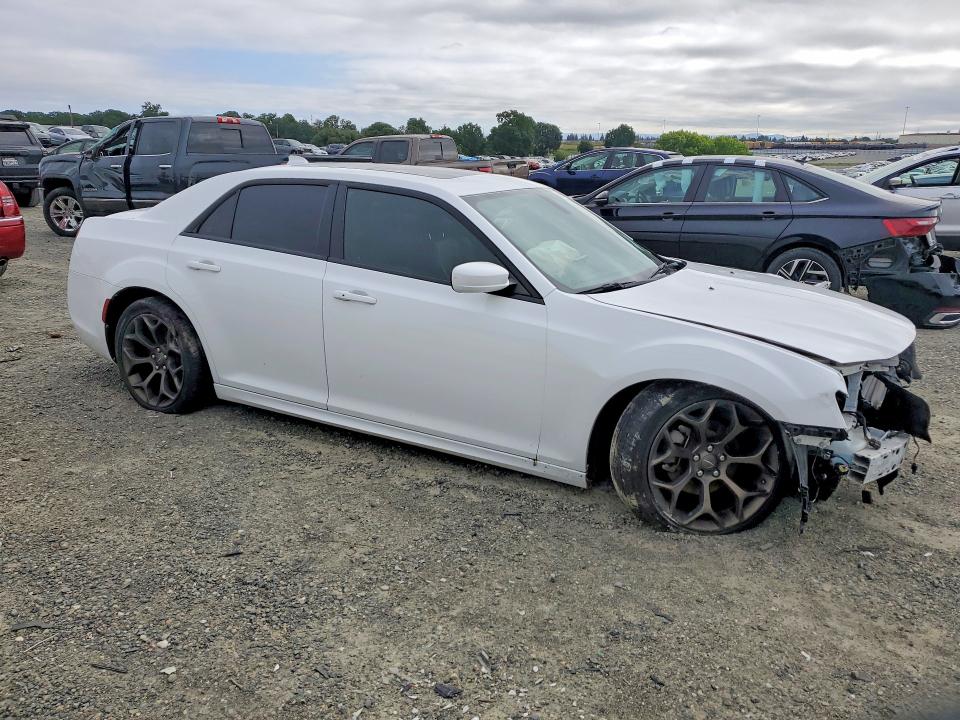 49860076 :رقم المزاد ، 2C3CCABG8GH269247 vin ، 2016 Chrysler 300 مزاد بيع