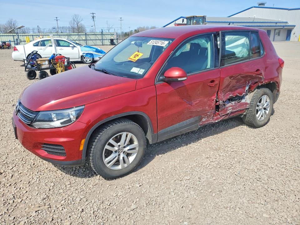 51245716 :رقم المزاد ، WVGBV3AX5EW012944 vin ، 2014 Volkswagen Tiguan مزاد بيع