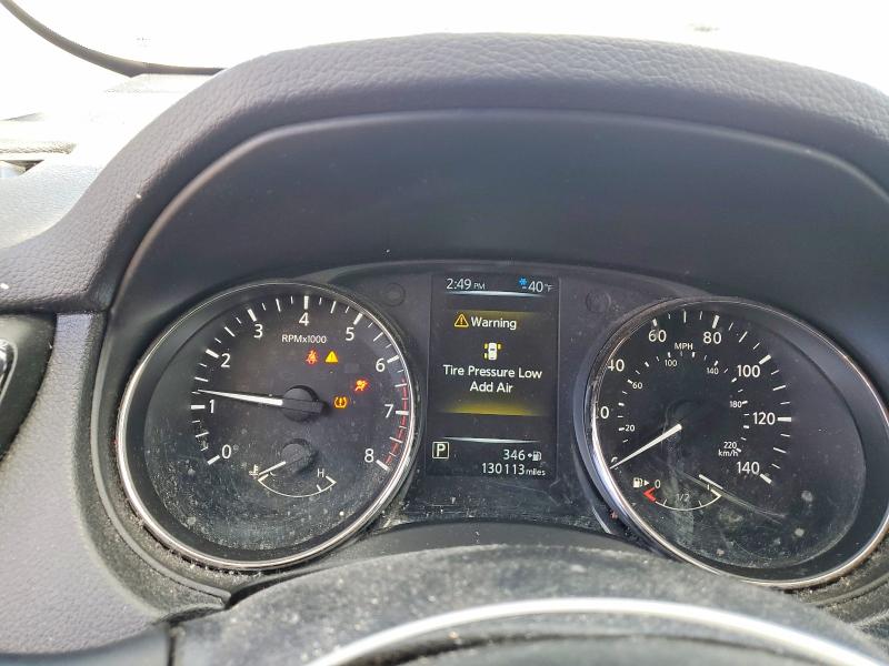 Продаж на аукціоні авто 2017 Nissan Rogue, vin: KNMAT2MV8HP615220, номер лоту: 49929406