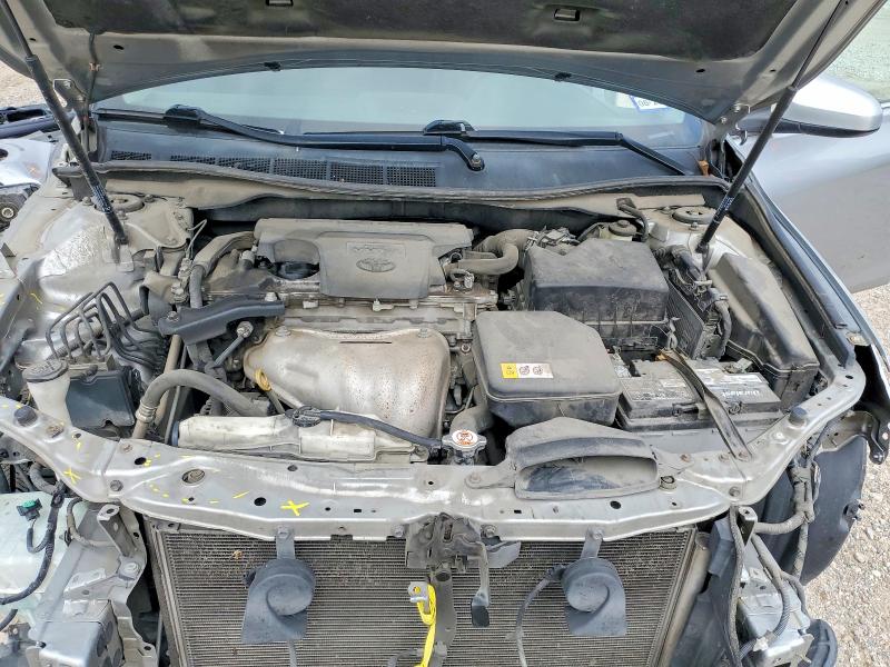 51479426 :رقم المزاد ، 4T1BF1FKXHU305592 vin ، 2017 Toyota Camry مزاد بيع