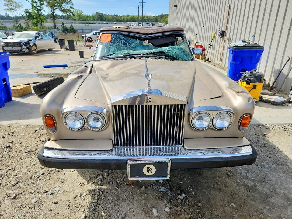 1983 Rolls-royce Corniche მანქანა იყიდება აუქციონზე, vin: SCAZD42A2DCX06035, აუქციონის ნომერი: 48157156