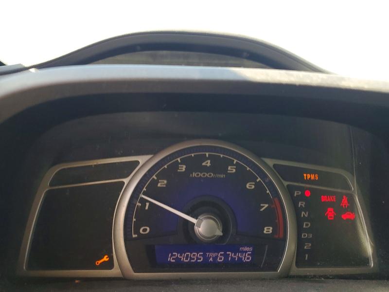 51312836 :رقم المزاد ، 19XFA1F69BE028141 vin ، 2011 Honda Civic مزاد بيع