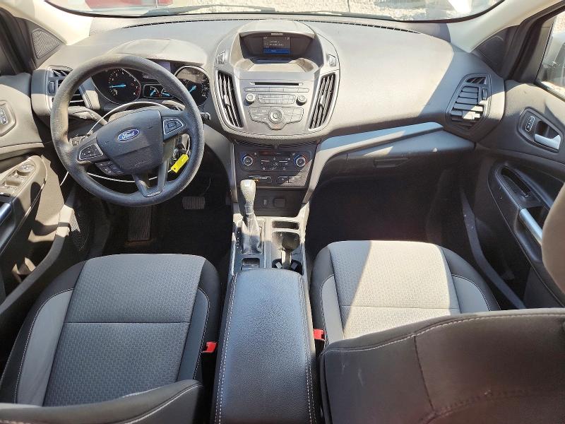 Продажа на аукционе авто 2017 Ford Escape, vin: 1FMCU0GD4HUC61271, номер лота: 52019886