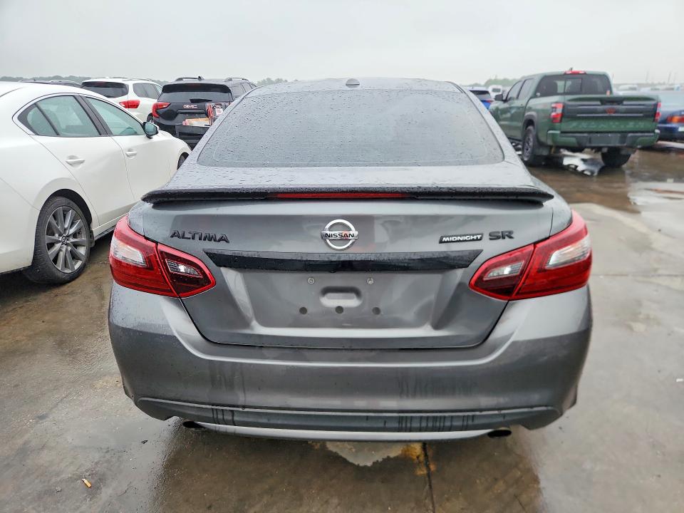 2018 Nissan Altima მანქანა იყიდება აუქციონზე, vin: 1N4AL3AP8JC275940, აუქციონის ნომერი: 50692746