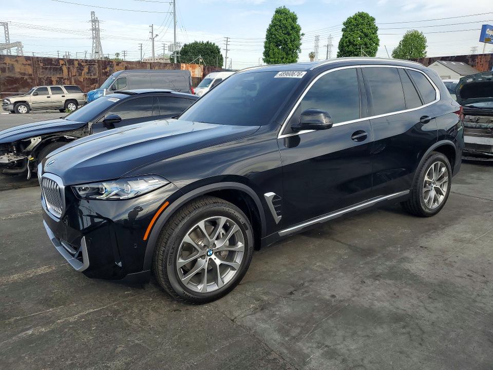 48960676 :رقم المزاد ، 5UX23EU05T9265843 vin ، 2026 Bmw X5 مزاد بيع