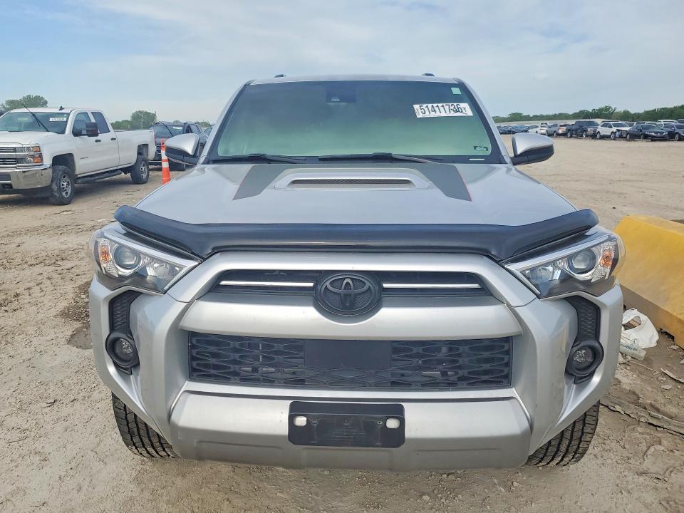51411736 :رقم المزاد ، JTEPU5JR1M5941345 vin ، 2021 Toyota 4runner مزاد بيع