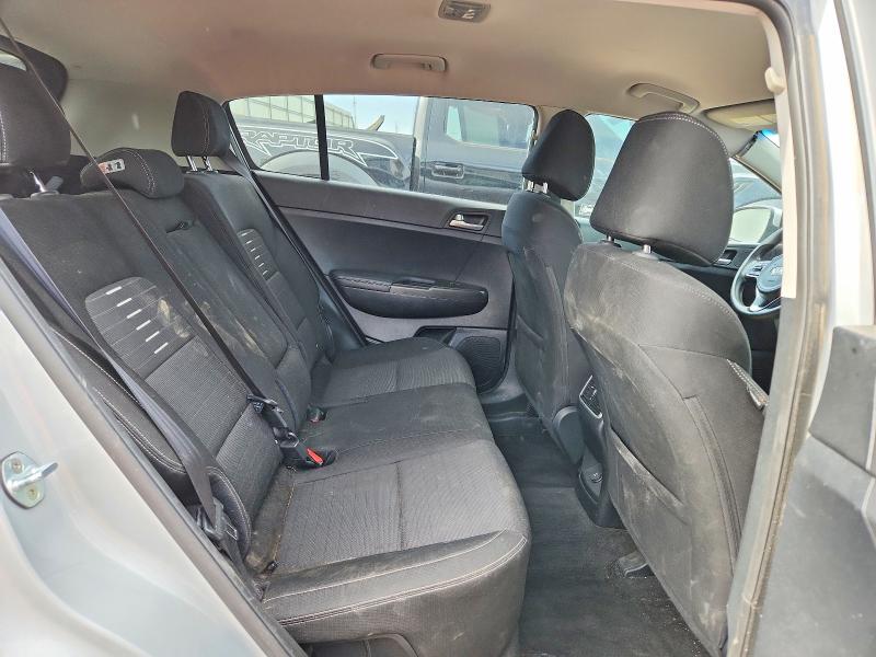 Aukcja sprzedaży 2018 Kia Sportage, vin: KNDPMCAC2J7332124, numer aukcji: 49889106