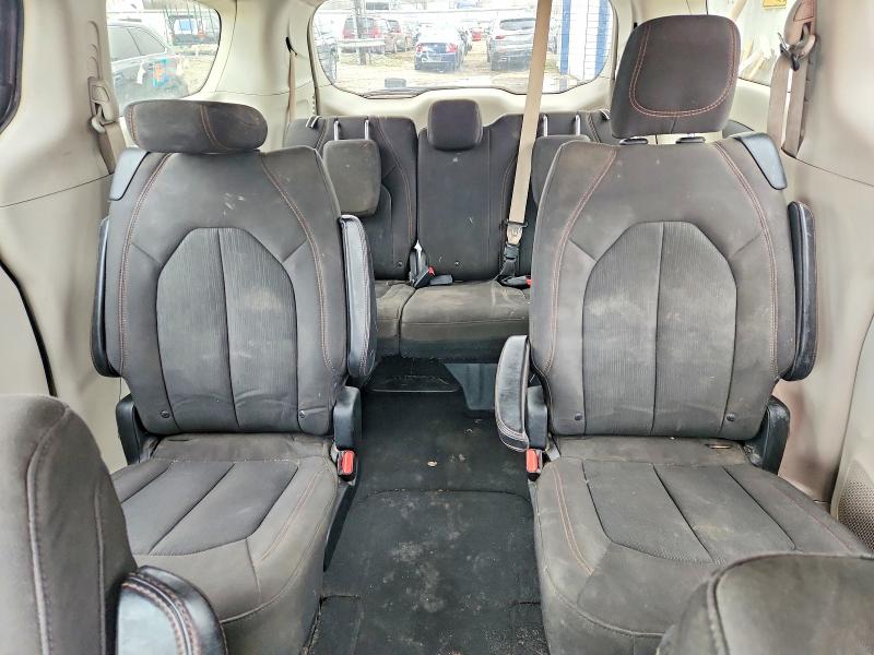 Продаж на аукціоні авто 2018 Chrysler Pacifica, vin: 2C4RC1FG8JR101996, номер лоту: 48432856