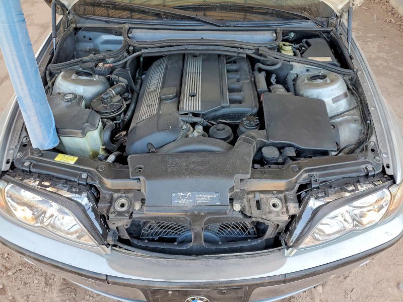 51410816 :رقم المزاد ، WBAET37405NJ85231 vin ، 2005 Bmw 325 مزاد بيع