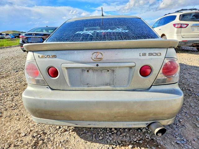 50923156 :رقم المزاد ، JTHBD182010011119 vin ، 2001 Lexus Is مزاد بيع