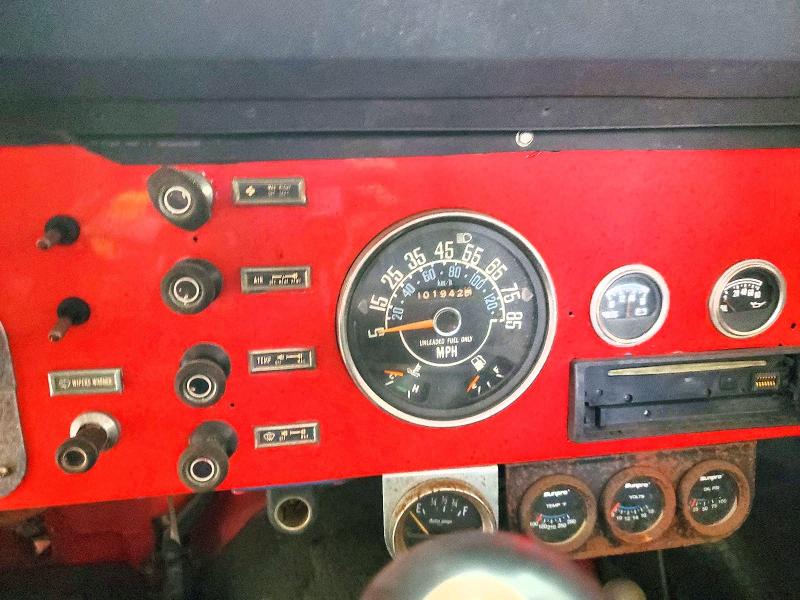 Продаж на аукціоні авто 1983 Jeep Jeep, vin: 1JCCM87EXDT051817, номер лоту: 51565956