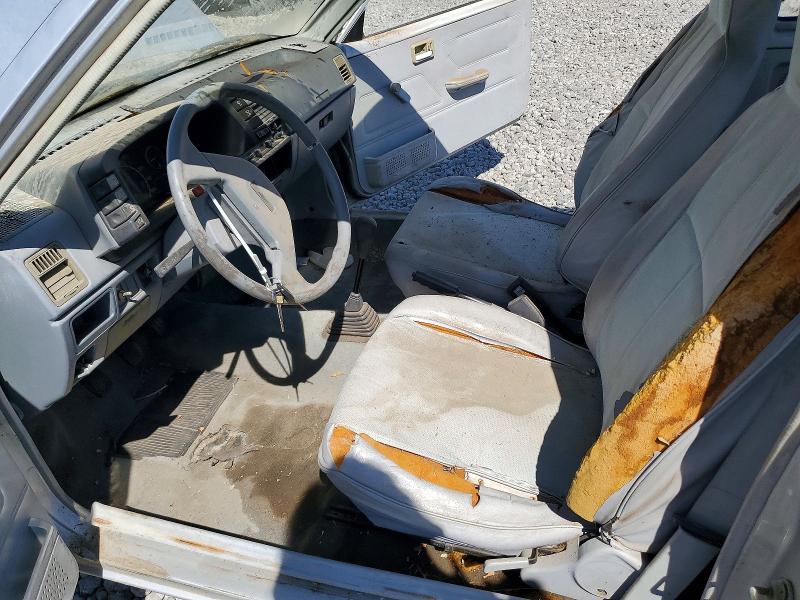 49051586 :رقم المزاد ، JG1MR2158HK758108 vin ، 1987 Chevrolet Geo Sprint مزاد بيع
