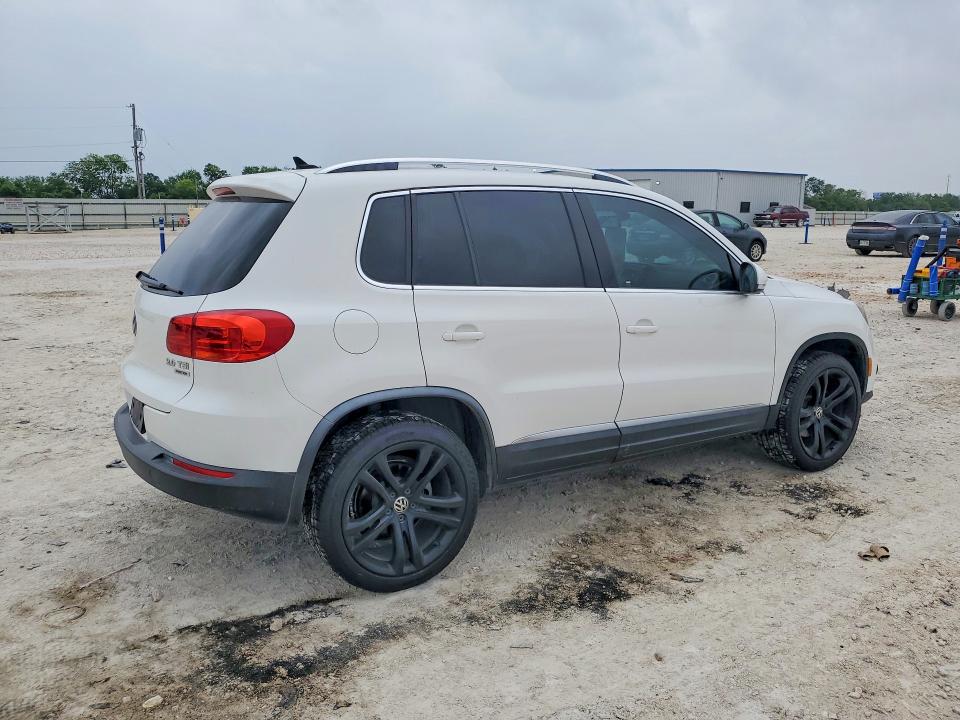 Продажа на аукционе авто 2013 Volkswagen Tiguan, vin: WVGBV3AX3DW080044, номер лота: 51271336