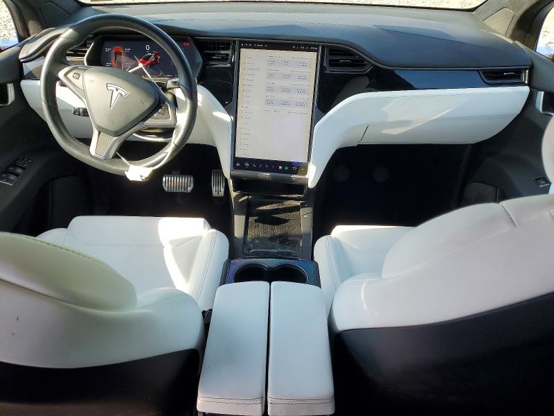50899406 :رقم المزاد ، 5YJXCAE20JF127355 vin ، 2018 Tesla Model X مزاد بيع