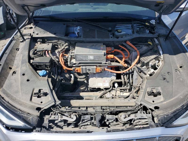 2022 Audi E-tron მანქანა იყიდება აუქციონზე, vin: WA12AAGE8NB031015, აუქციონის ნომერი: 47939026