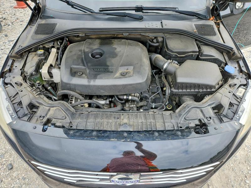 2016 Volvo S60 მანქანა იყიდება აუქციონზე, vin: YV126MFK3G2402420, აუქციონის ნომერი: 49160146